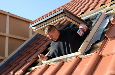 Pose de fenêtres de toit Velux à Puységur